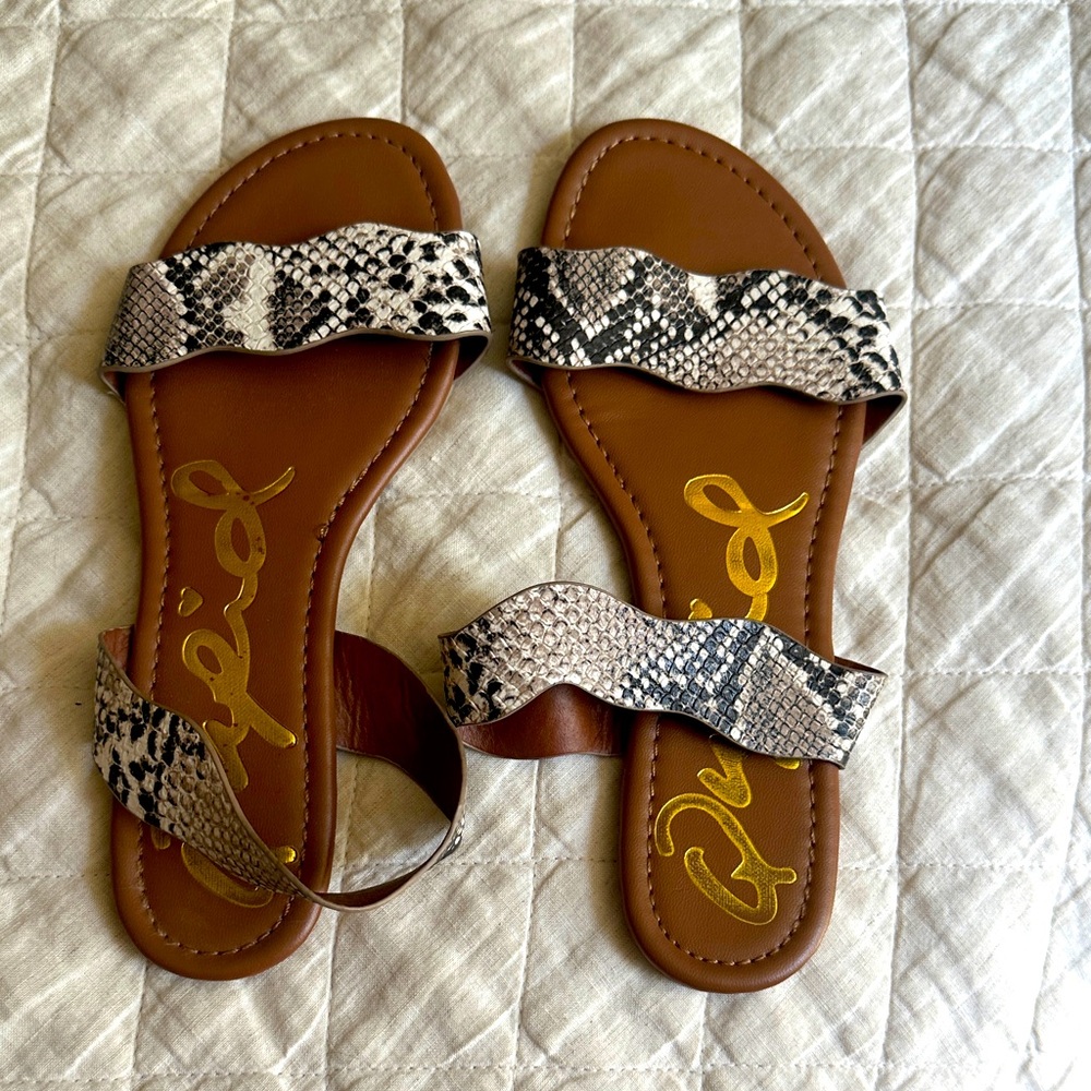 Qupid Snakeskin Brown Sandals